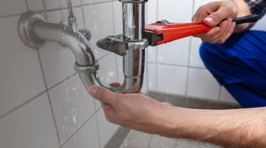 Local tankless water heater installation in Brooklyn, IA
